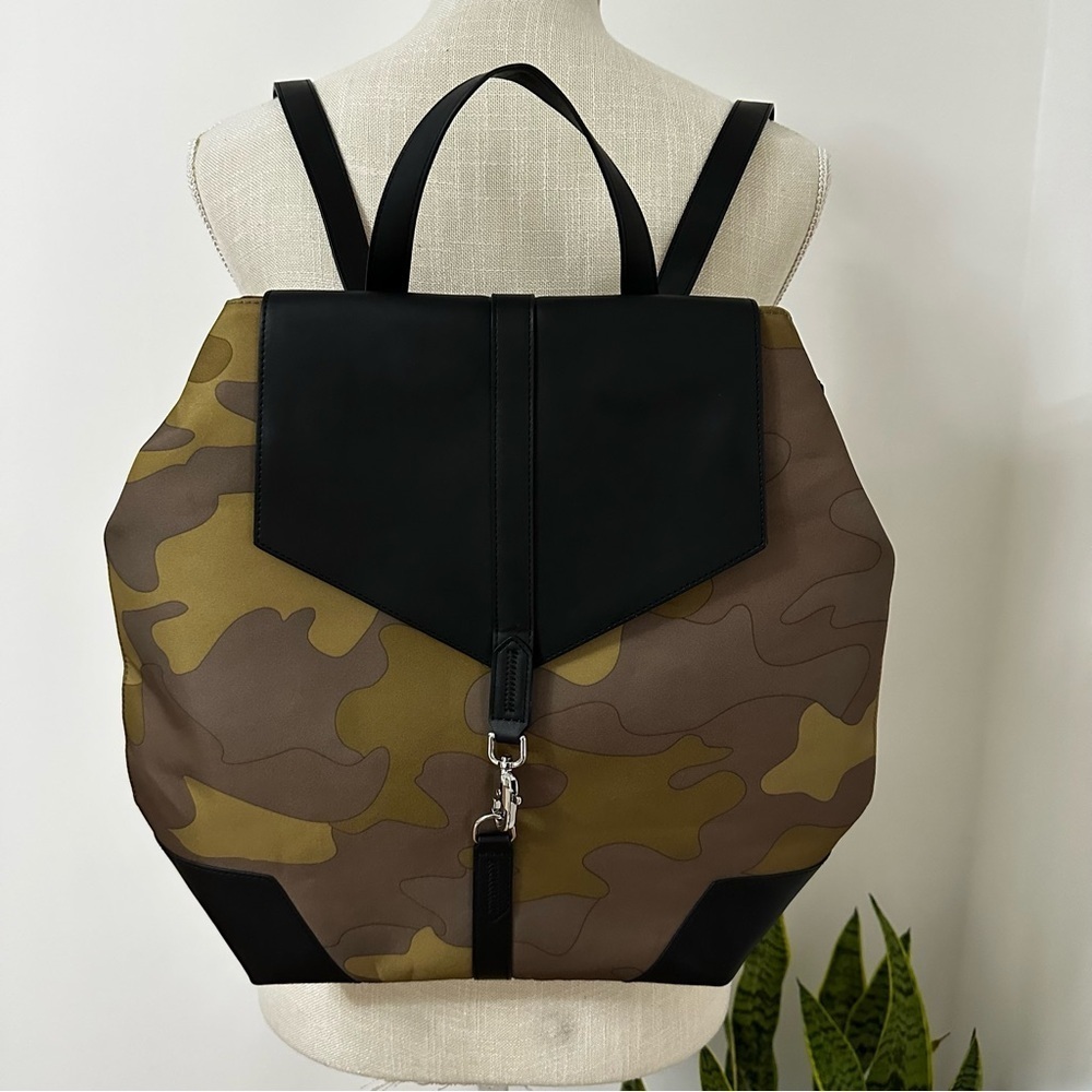 Stella & Dot Backpack Purse Camo and Black
